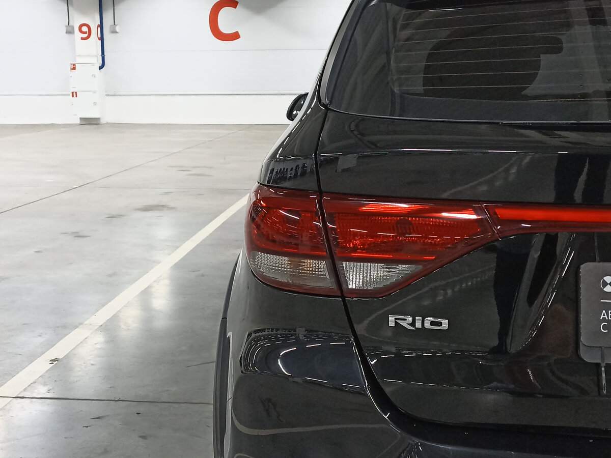 Купить Kia Rio с пробегом. Фото: #8