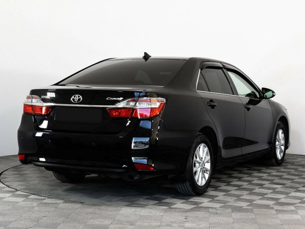 Купить Toyota Camry с пробегом. Фото: #3