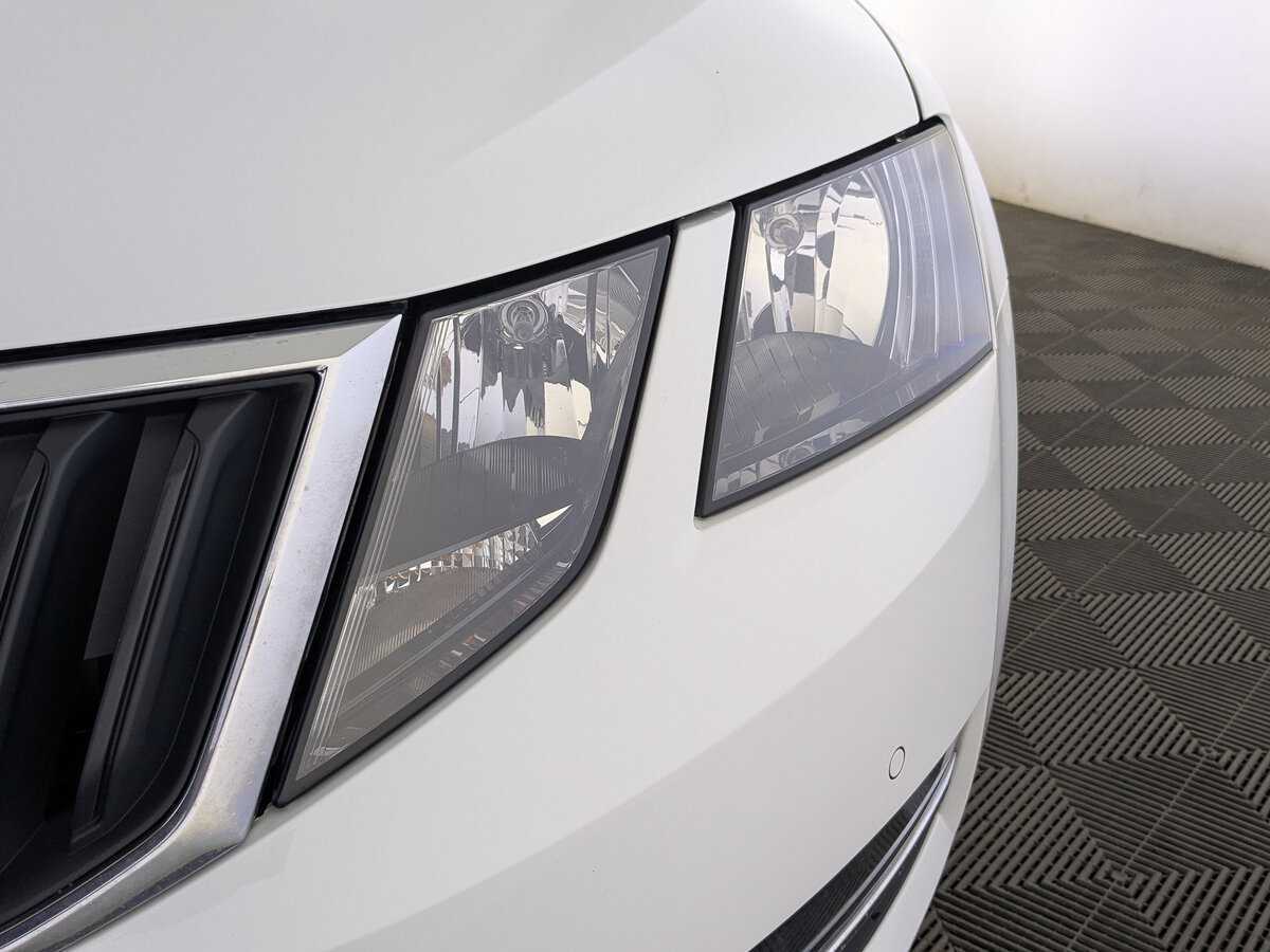 Купить Skoda Octavia с пробегом. Фото: #10