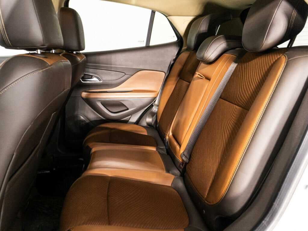 Купить Opel Mokka с пробегом. Фото: #9