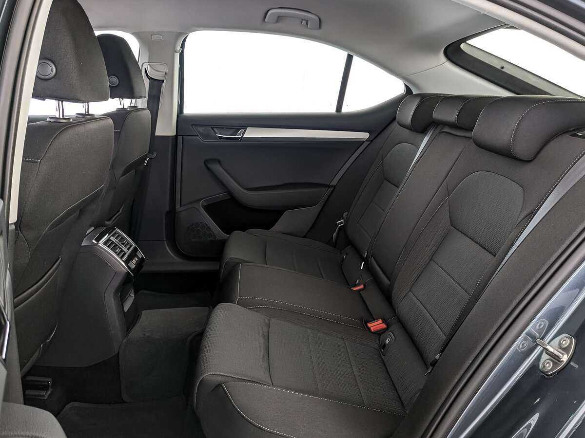 Купить Skoda Superb с пробегом. Фото: #13