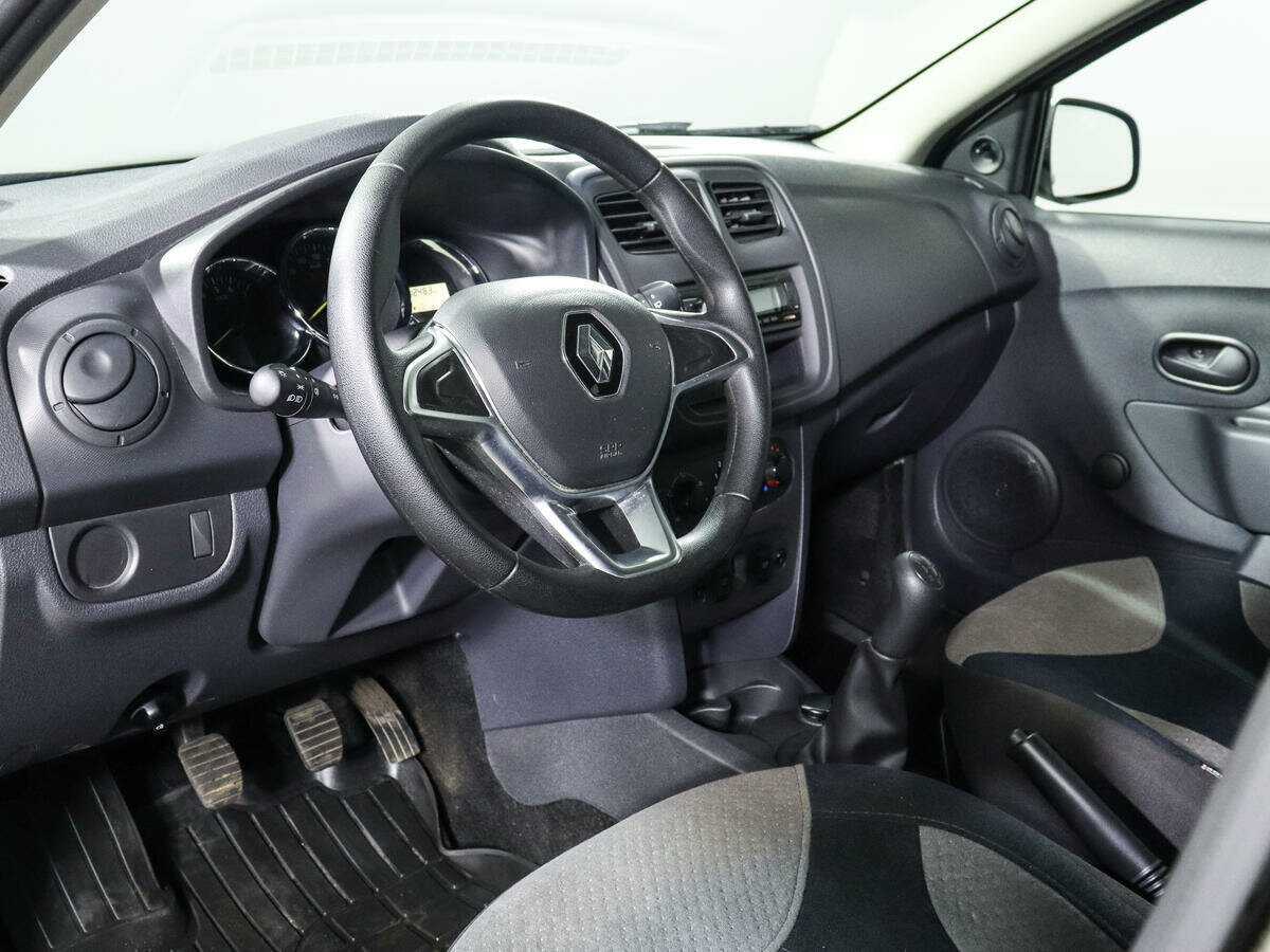 Купить Renault Sandero с пробегом. Фото: #13
