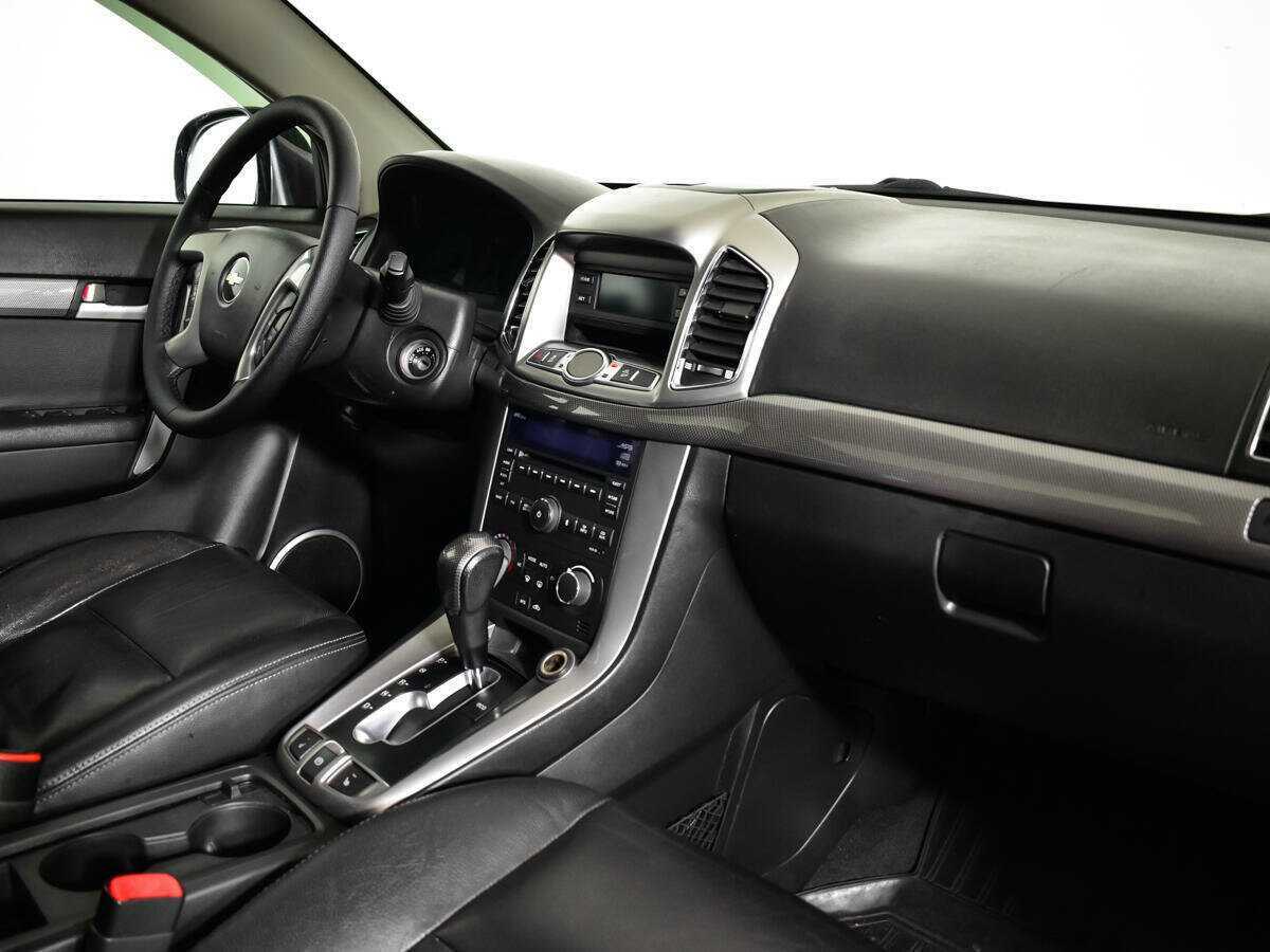 Купить Chevrolet Captiva с пробегом. Фото: #8
