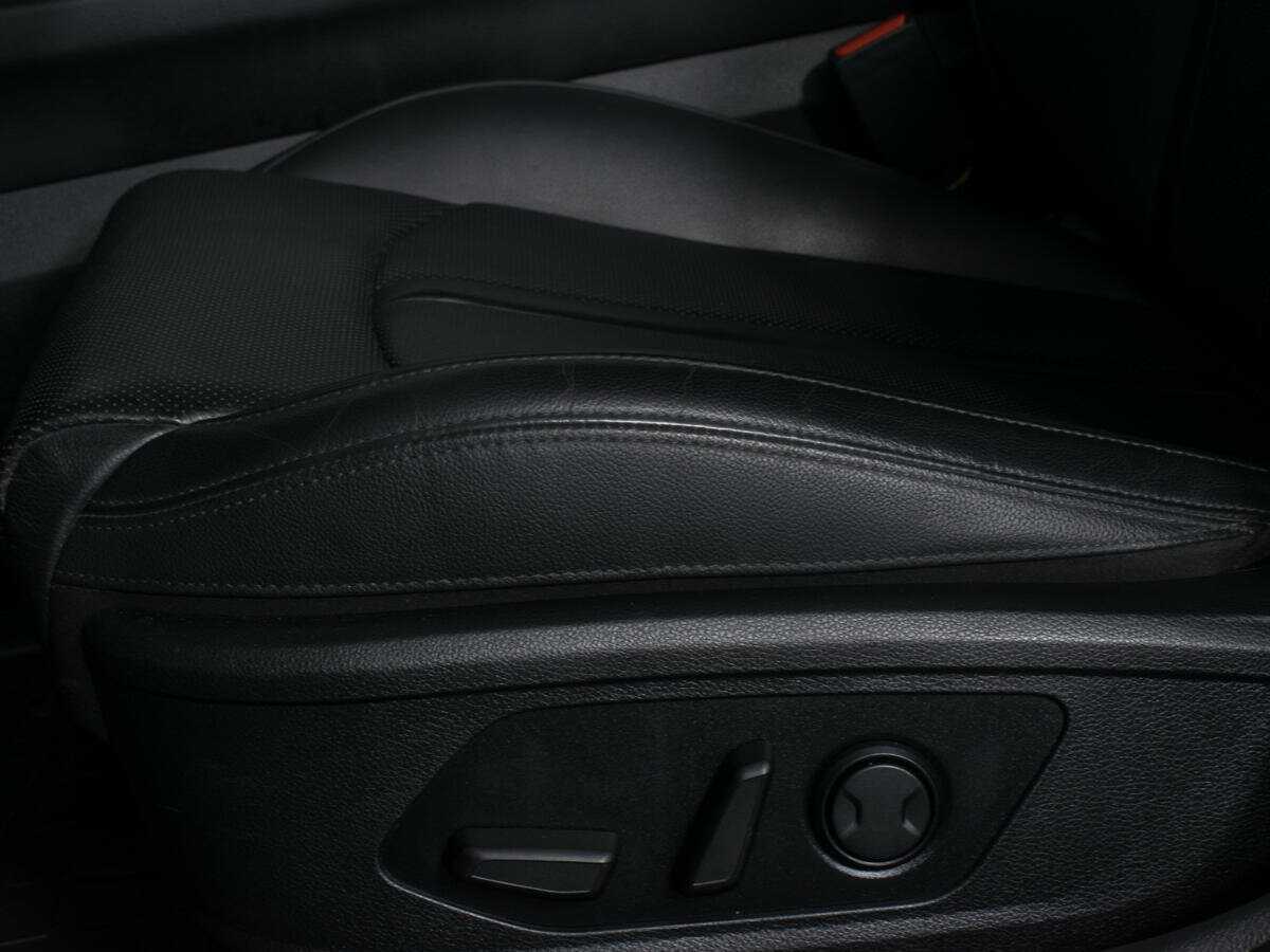 Купить Kia K5 с пробегом. Фото: #14