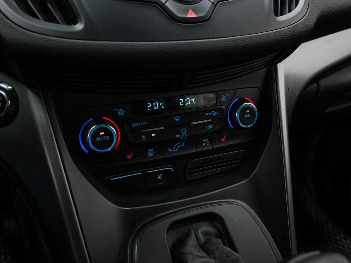 Купить Ford Kuga с пробегом. Фото: #16