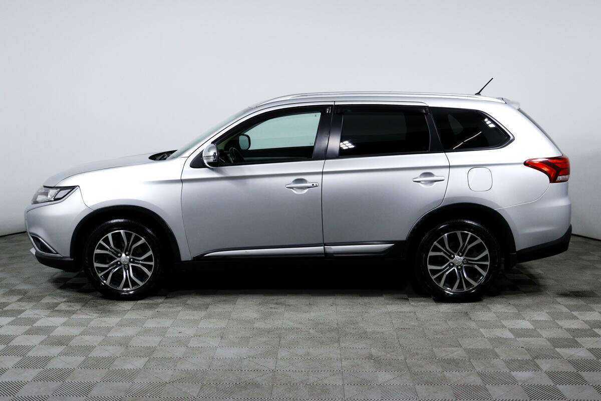 Купить Mitsubishi Outlander с пробегом. Фото: #7