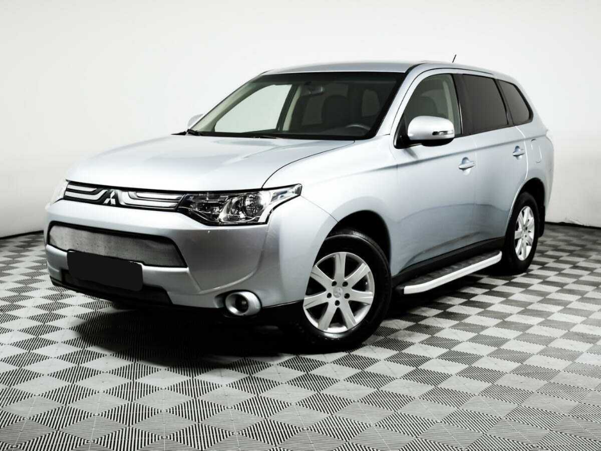 Купить Mitsubishi Outlander с пробегом. Фото: #0