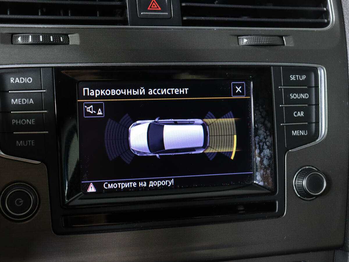 Купить Volkswagen Golf с пробегом. Фото: #15