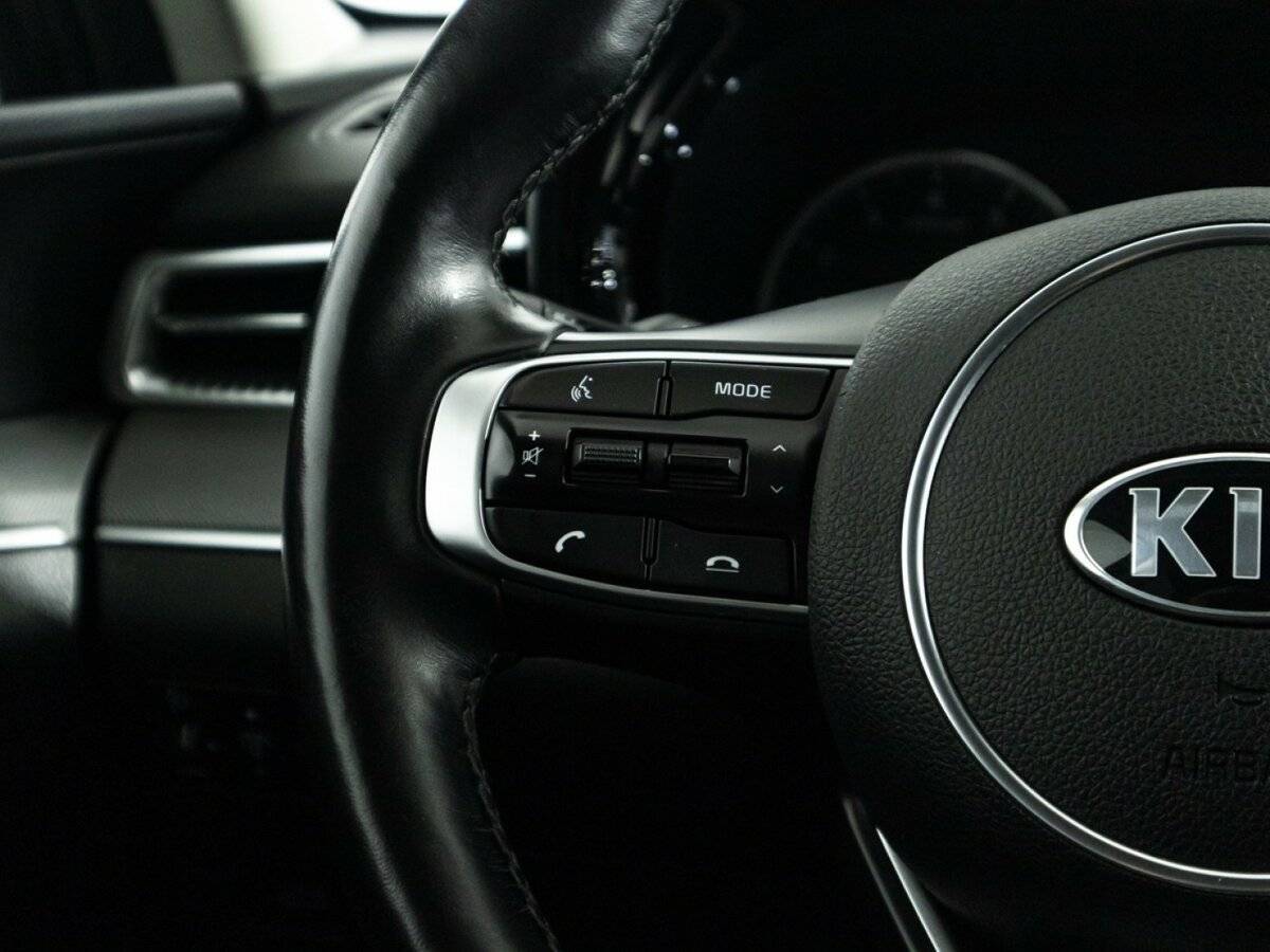 Купить Kia K5 с пробегом. Фото: #20
