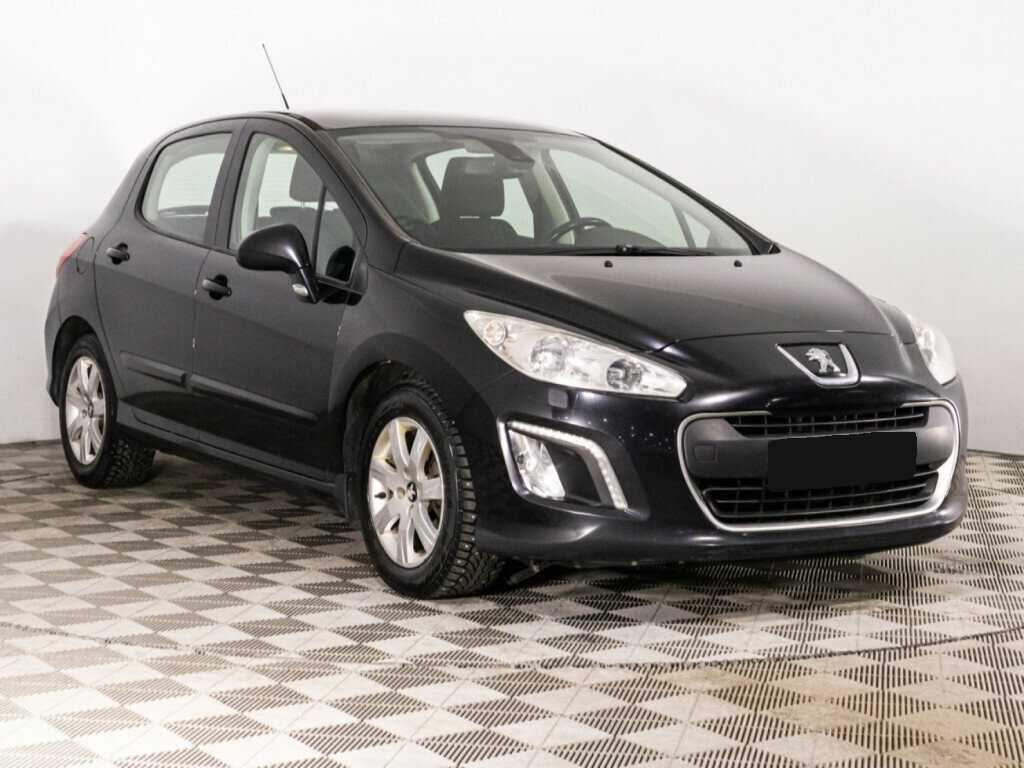 Купить Peugeot 308 с пробегом. Фото: #2