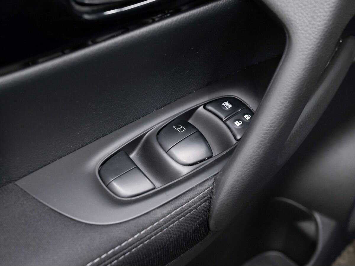 Купить Nissan Qashqai с пробегом. Фото: #18