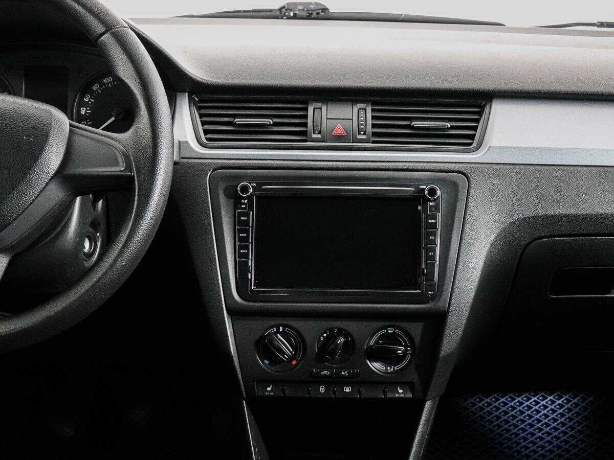 Купить Skoda Rapid с пробегом. Фото: #11