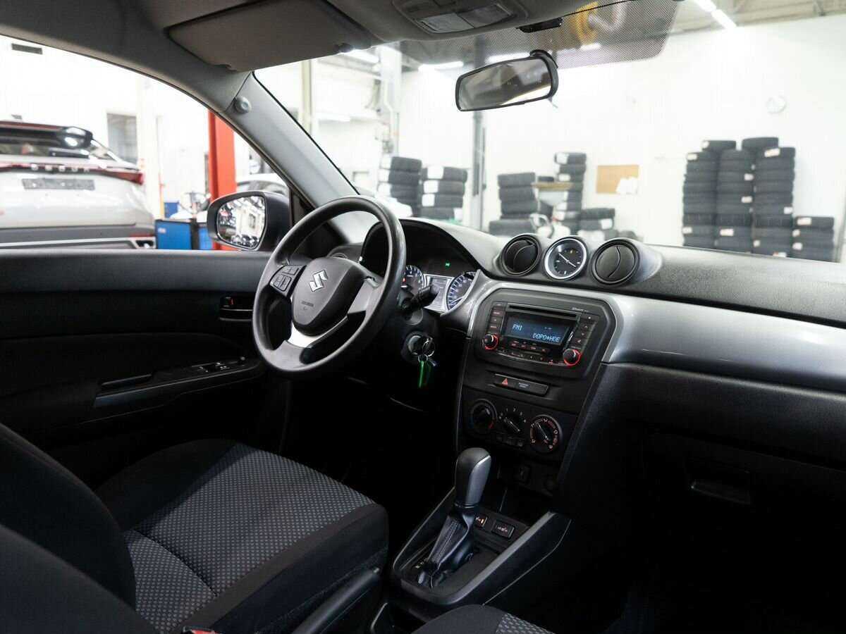 Купить Suzuki Vitara с пробегом. Фото: #14