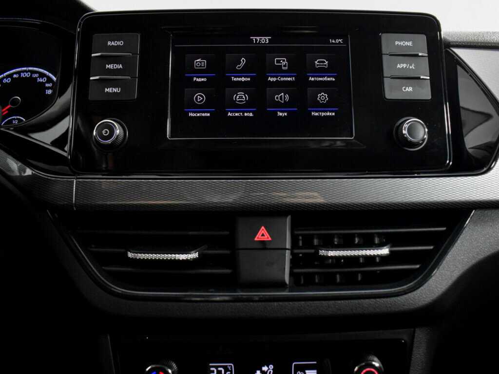 Купить Volkswagen Polo с пробегом. Фото: #12