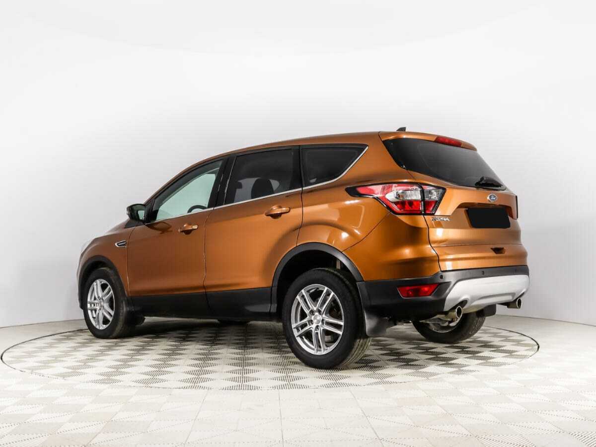 Купить Ford Kuga с пробегом. Фото: #6