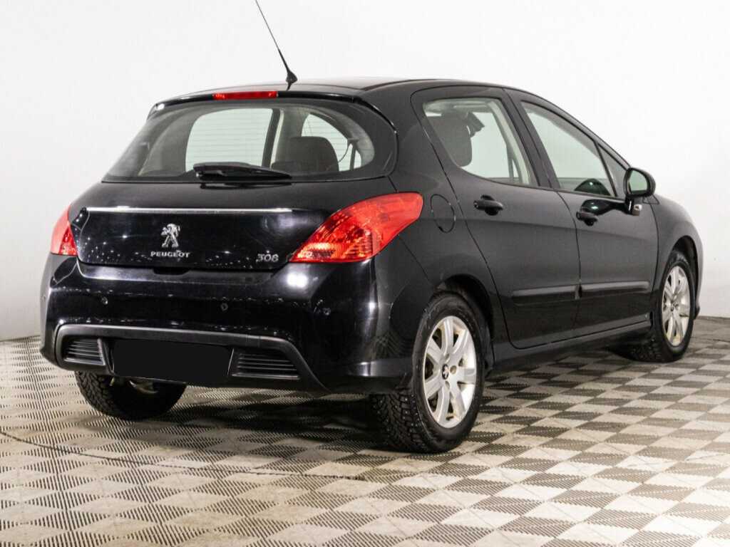Купить Peugeot 308 с пробегом. Фото: #4