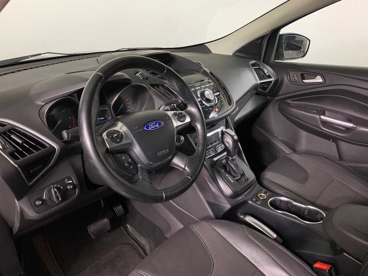 Купить Ford Kuga с пробегом. Фото: #10