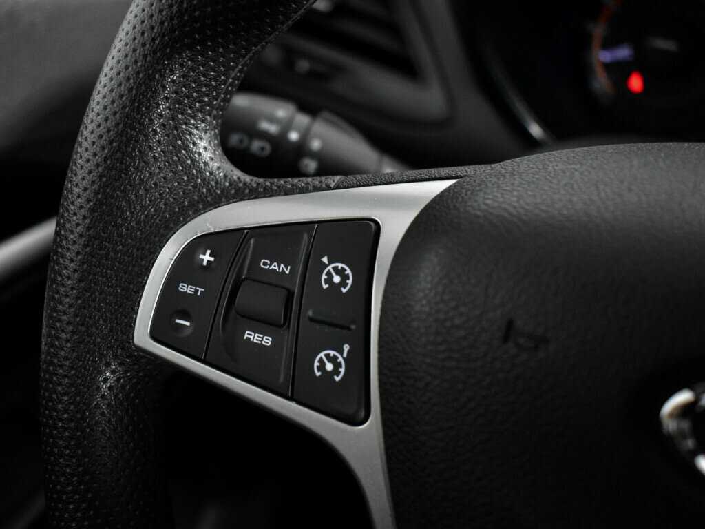 Купить Lada (ВАЗ) Vesta с пробегом. Фото: #18