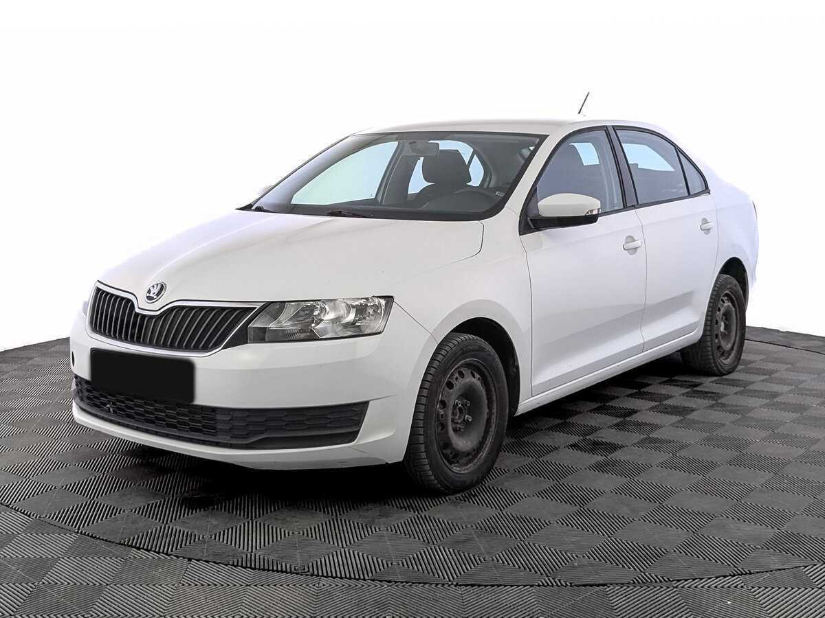 Купить Skoda Rapid с пробегом. Посмотреть фото
