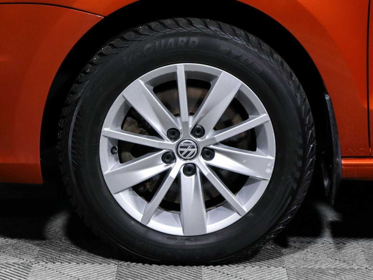 Купить Volkswagen Polo с пробегом. Фото: #14