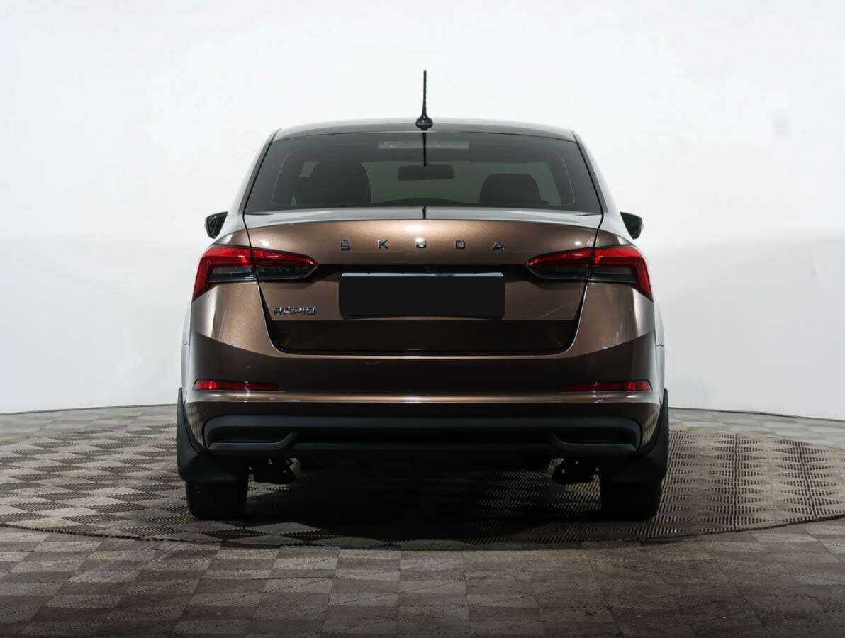 Купить Skoda Rapid с пробегом. Фото: #5