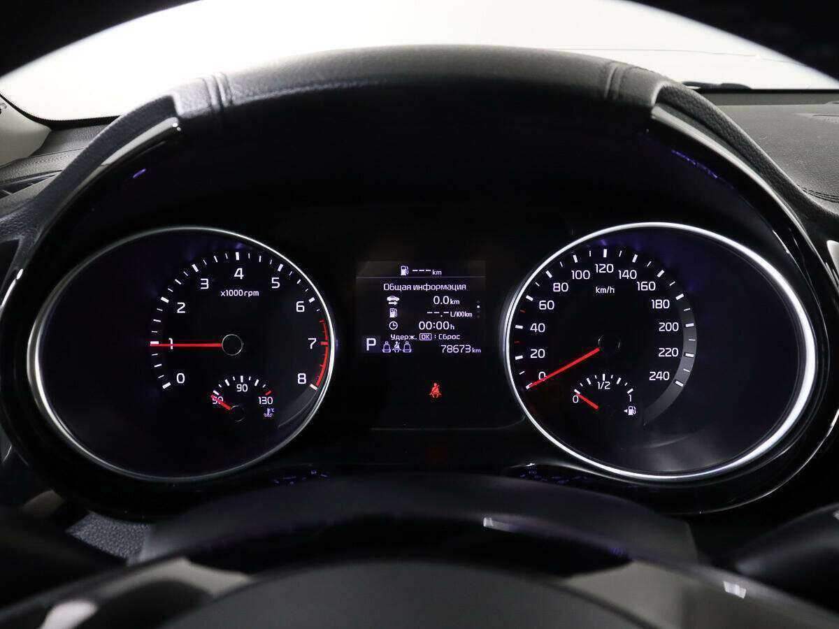Купить Kia Ceed с пробегом. Фото: #6