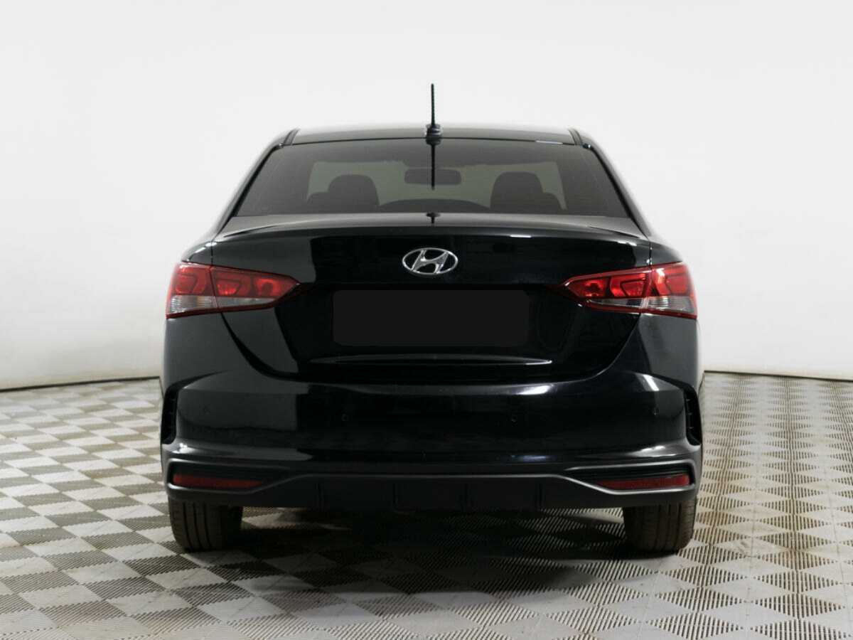 Купить Hyundai Solaris с пробегом. Фото: #5