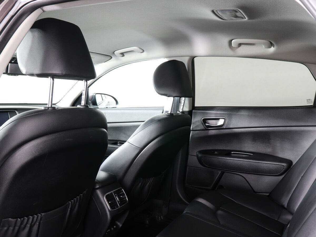 Купить Kia Optima с пробегом. Фото: #11