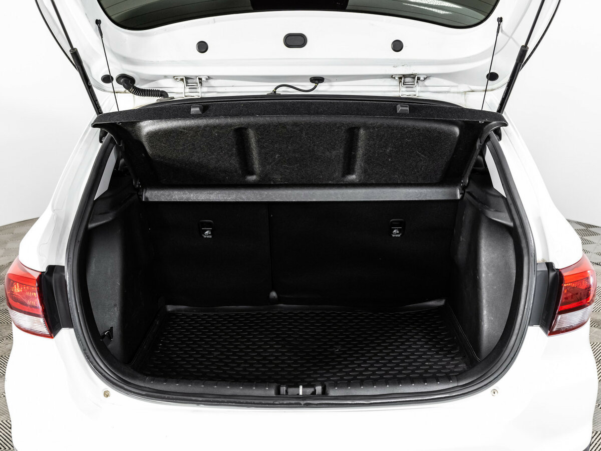 Купить Kia Rio с пробегом. Фото: #16