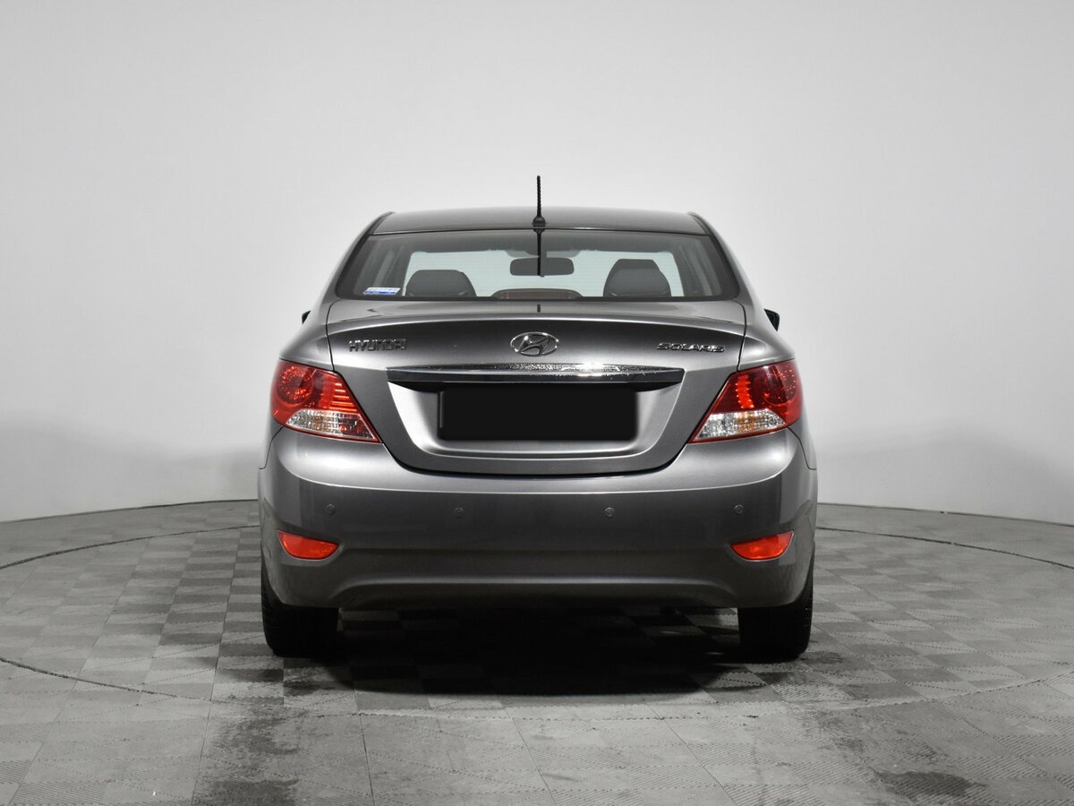 Купить Hyundai Solaris с пробегом. Фото: #5