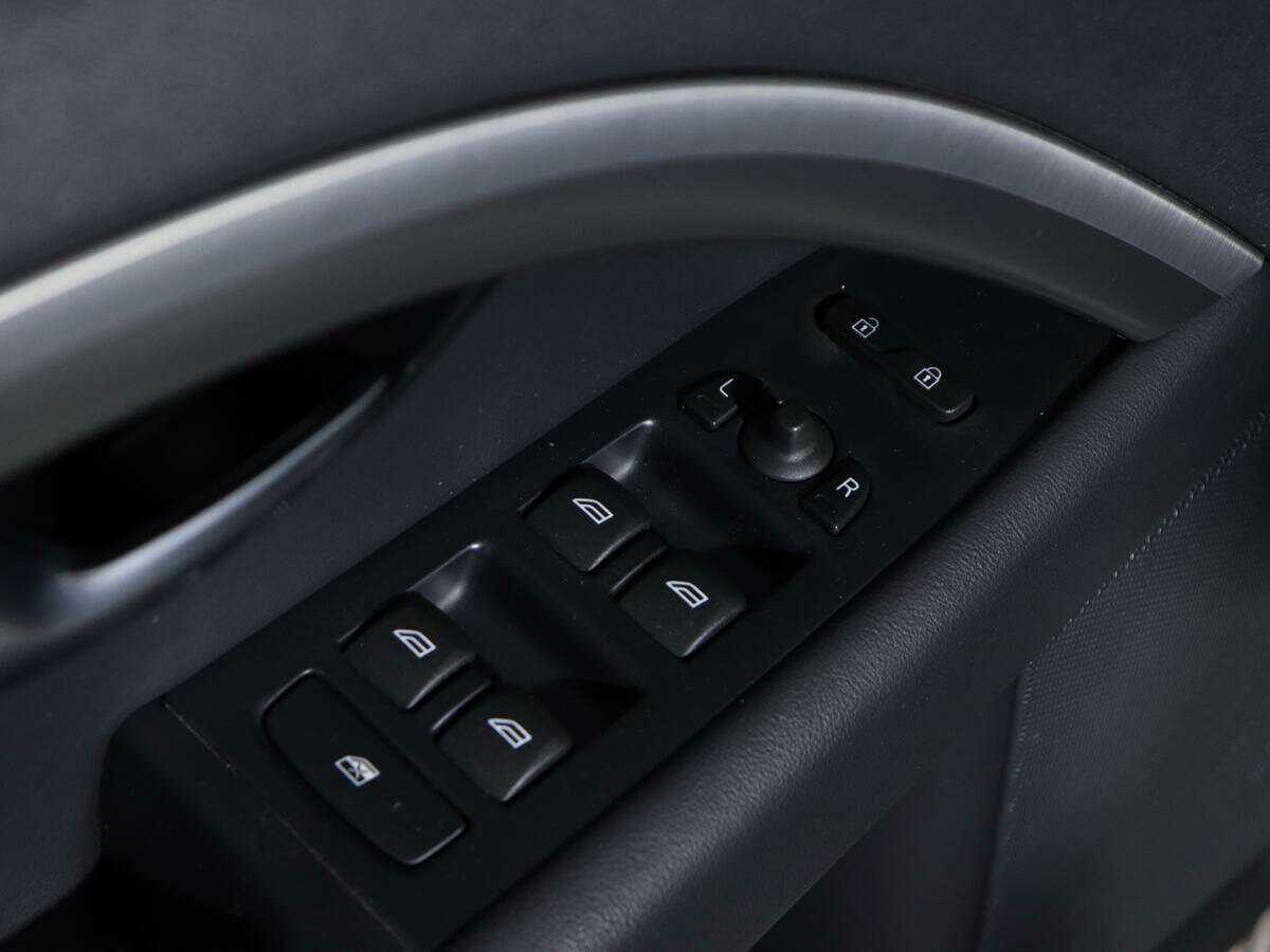 Купить Volvo XC70 с пробегом. Фото: #12