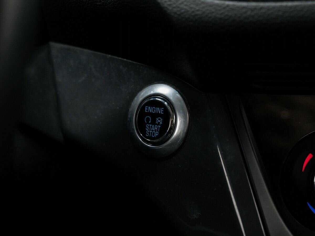 Купить Ford Kuga с пробегом. Фото: #18