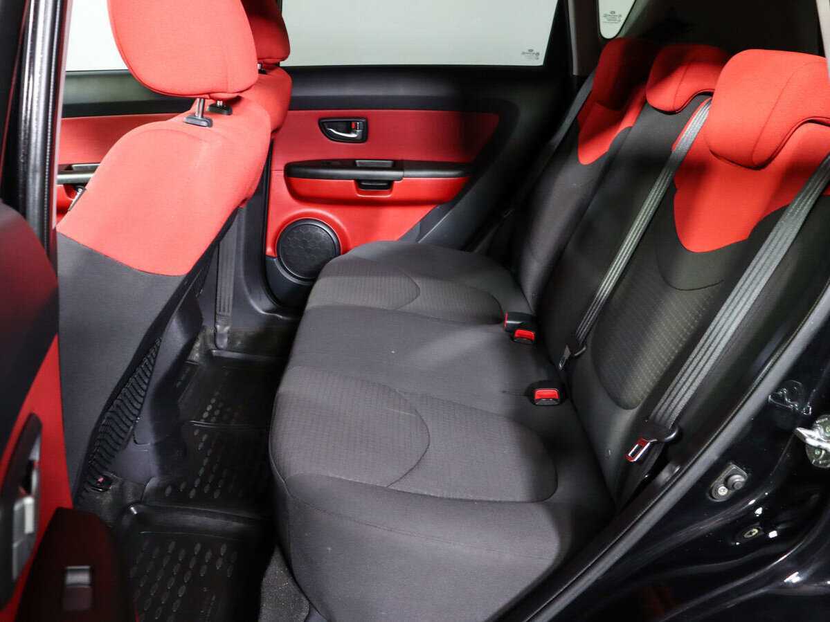 Купить Kia Soul с пробегом. Фото: #9