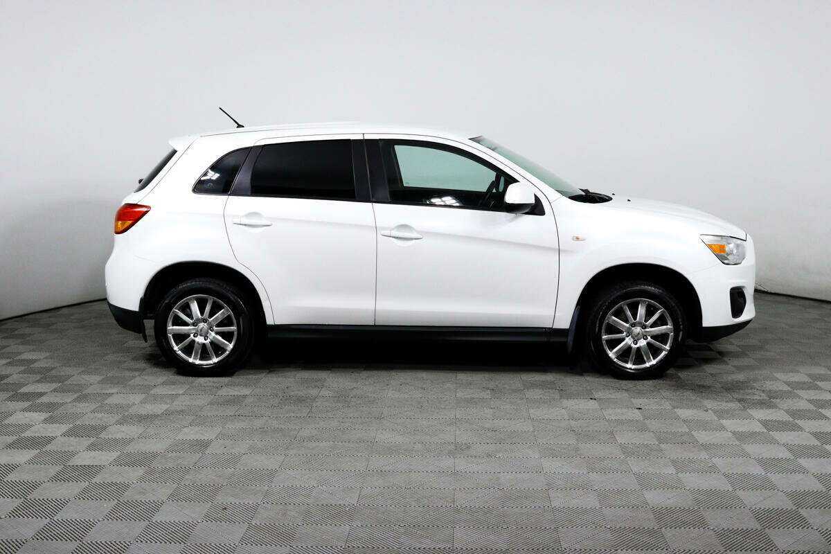 Купить Mitsubishi ASX с пробегом. Фото: #3