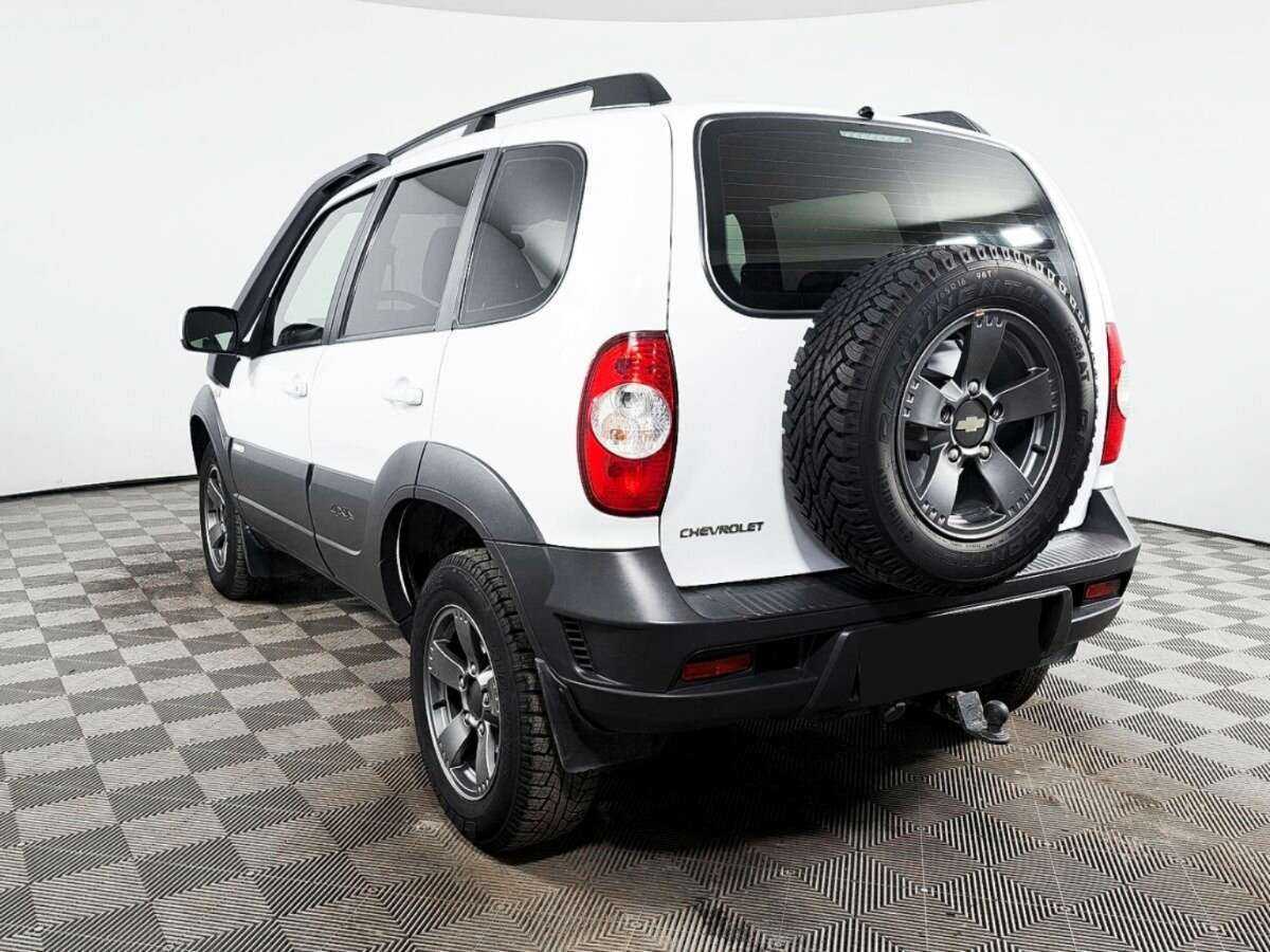 Купить Chevrolet Niva с пробегом. Фото: #5