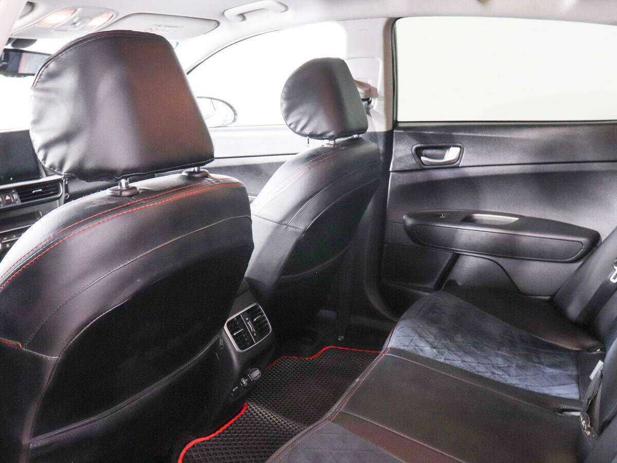 Купить Kia Optima с пробегом. Фото: #11
