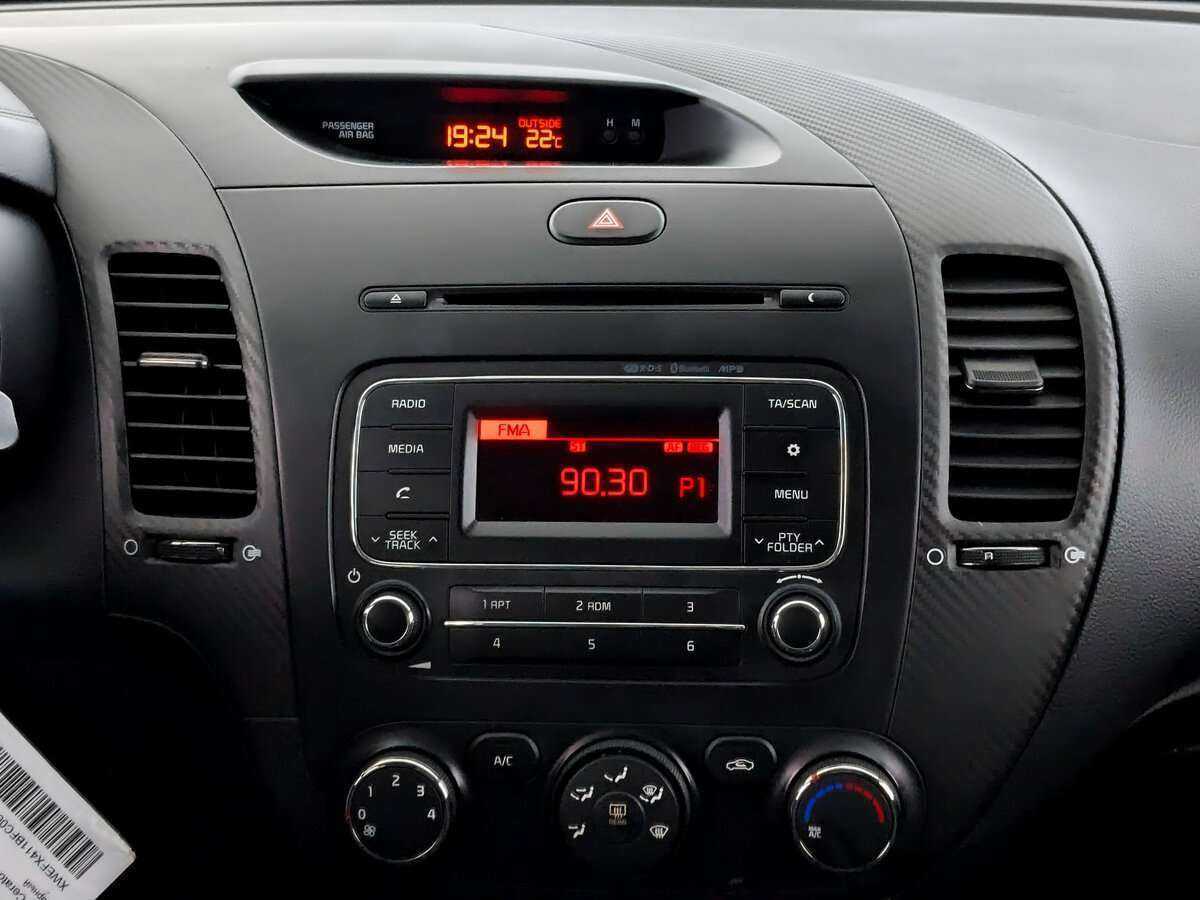 Купить Kia Cerato с пробегом. Фото: #12