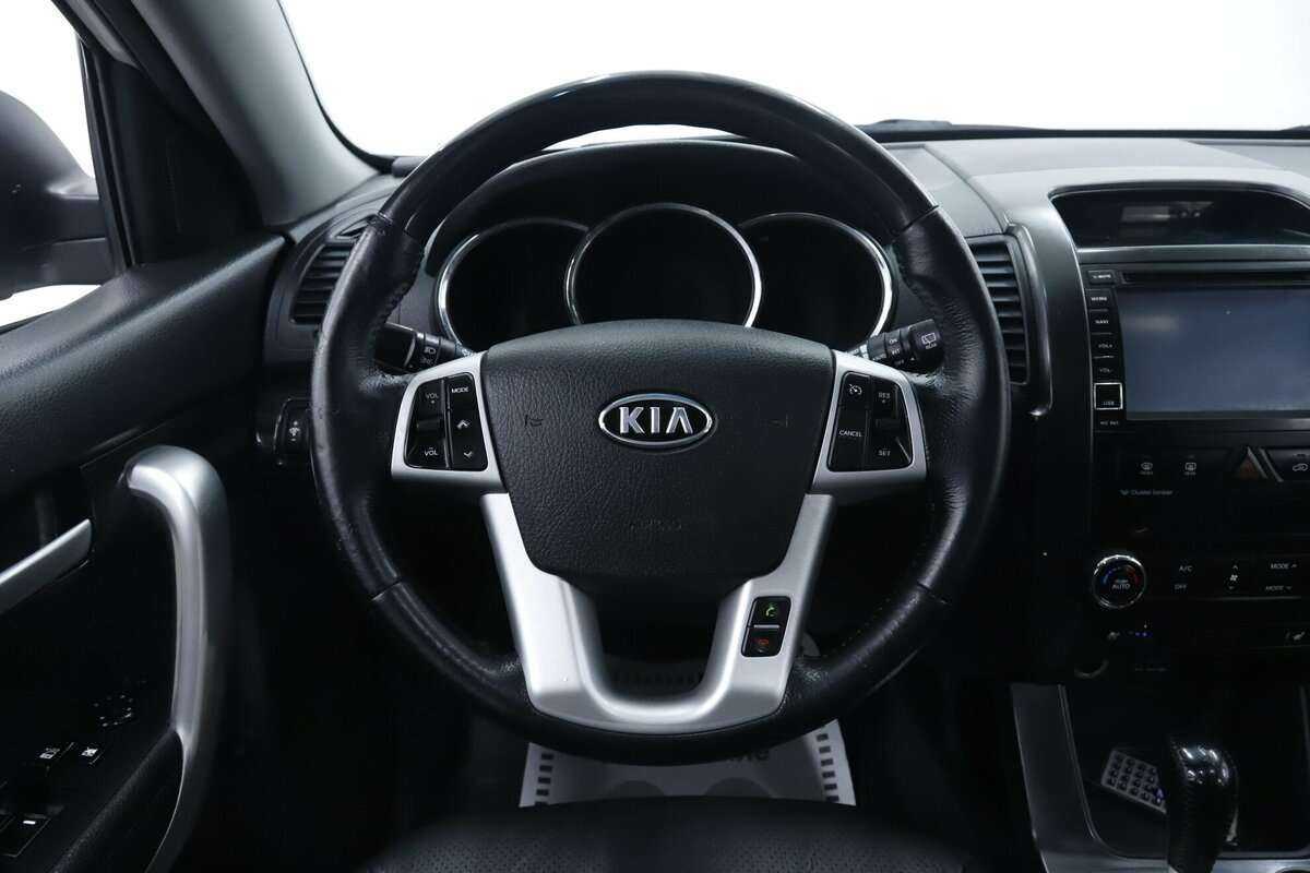Купить Kia Sorento с пробегом. Фото: #14