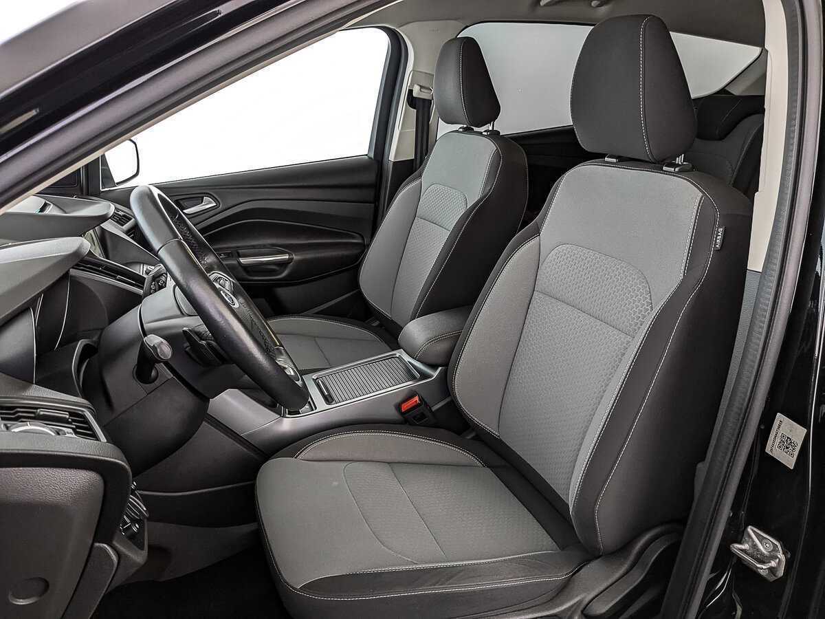 Купить Ford Kuga с пробегом. Фото: #19