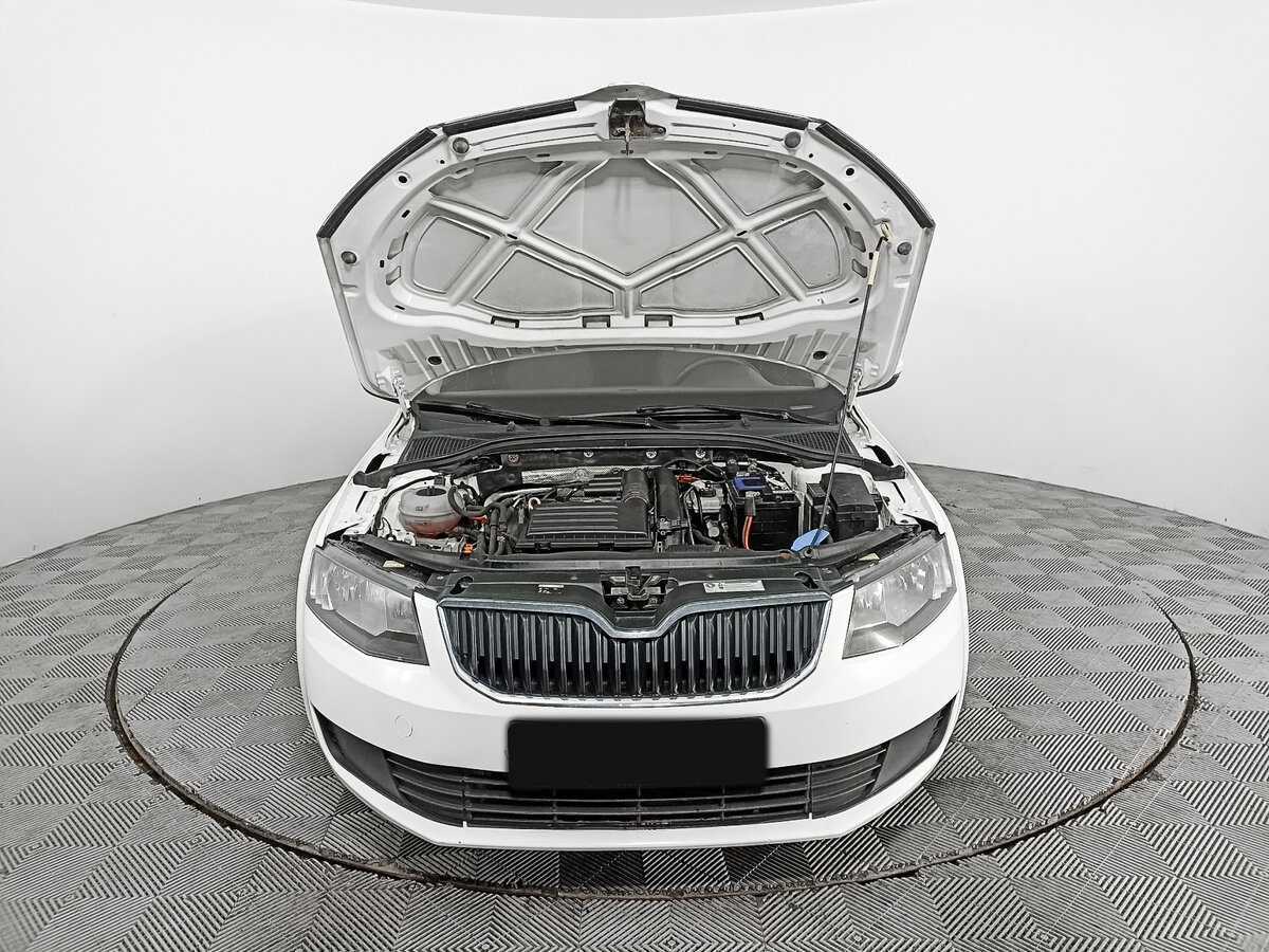 Купить Skoda Octavia с пробегом. Фото: #8