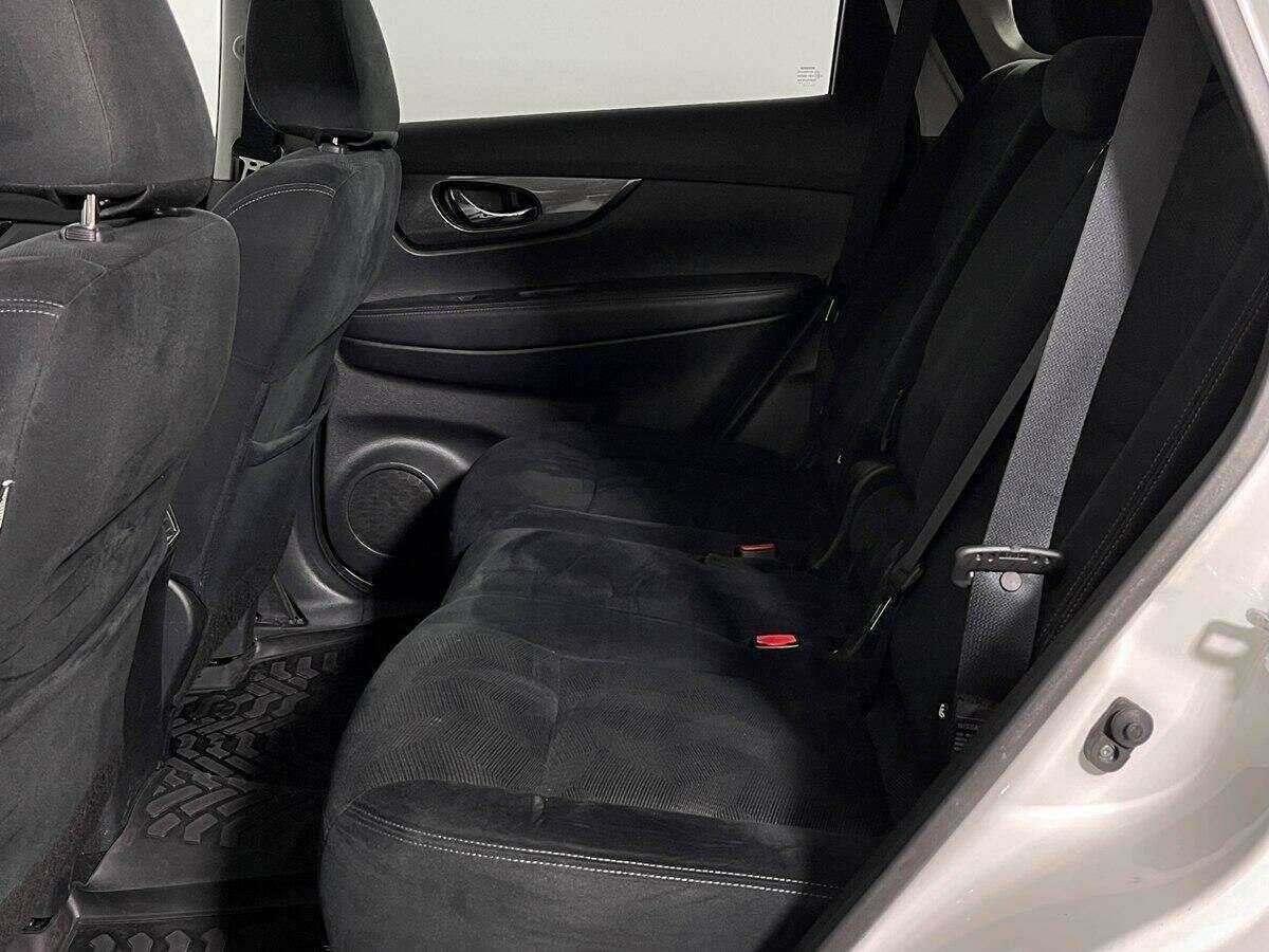 Купить Nissan X-Trail с пробегом. Фото: #7
