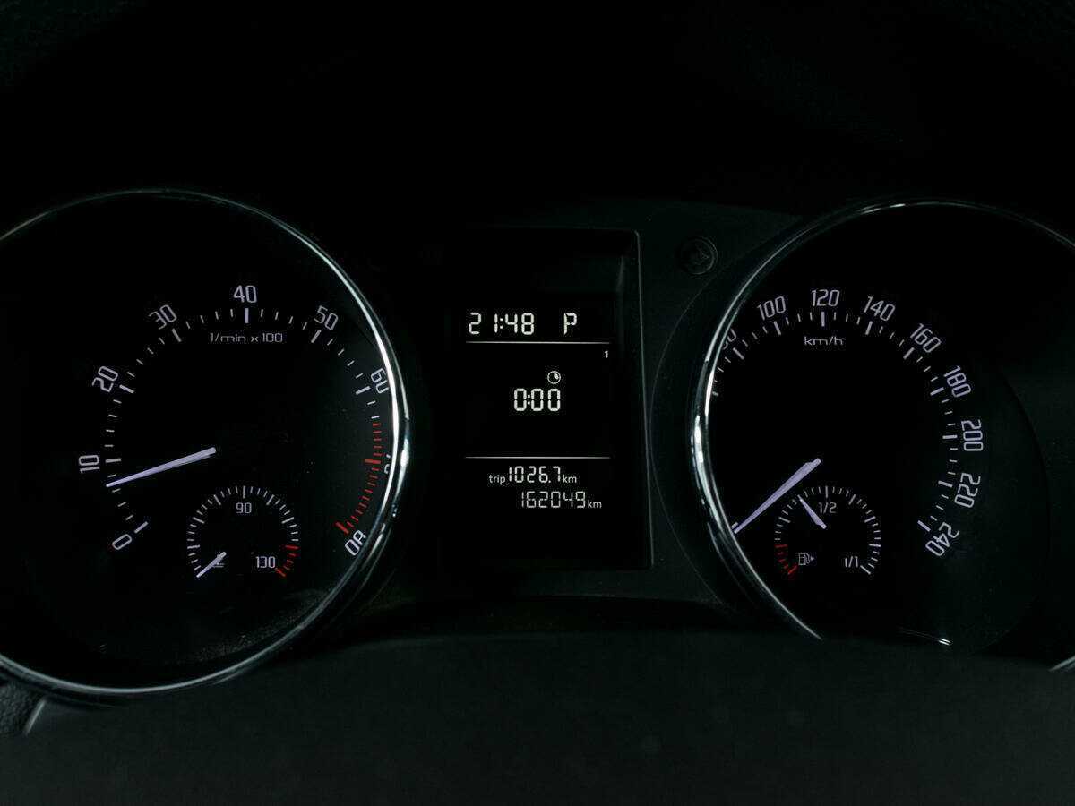 Купить Skoda Yeti с пробегом. Фото: #10