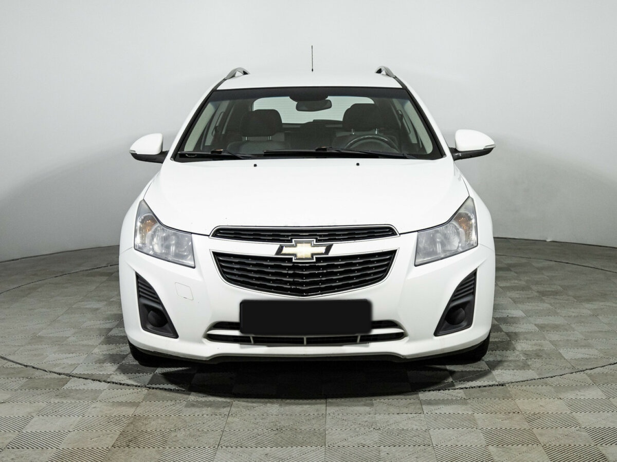 Купить Chevrolet Cruze с пробегом. Фото: #1