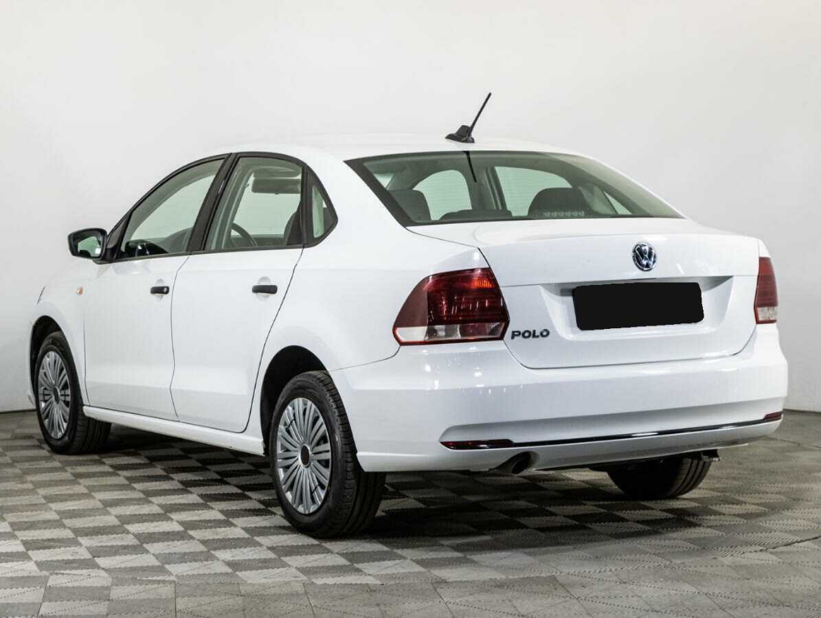 Купить Volkswagen Polo с пробегом. Фото: #6
