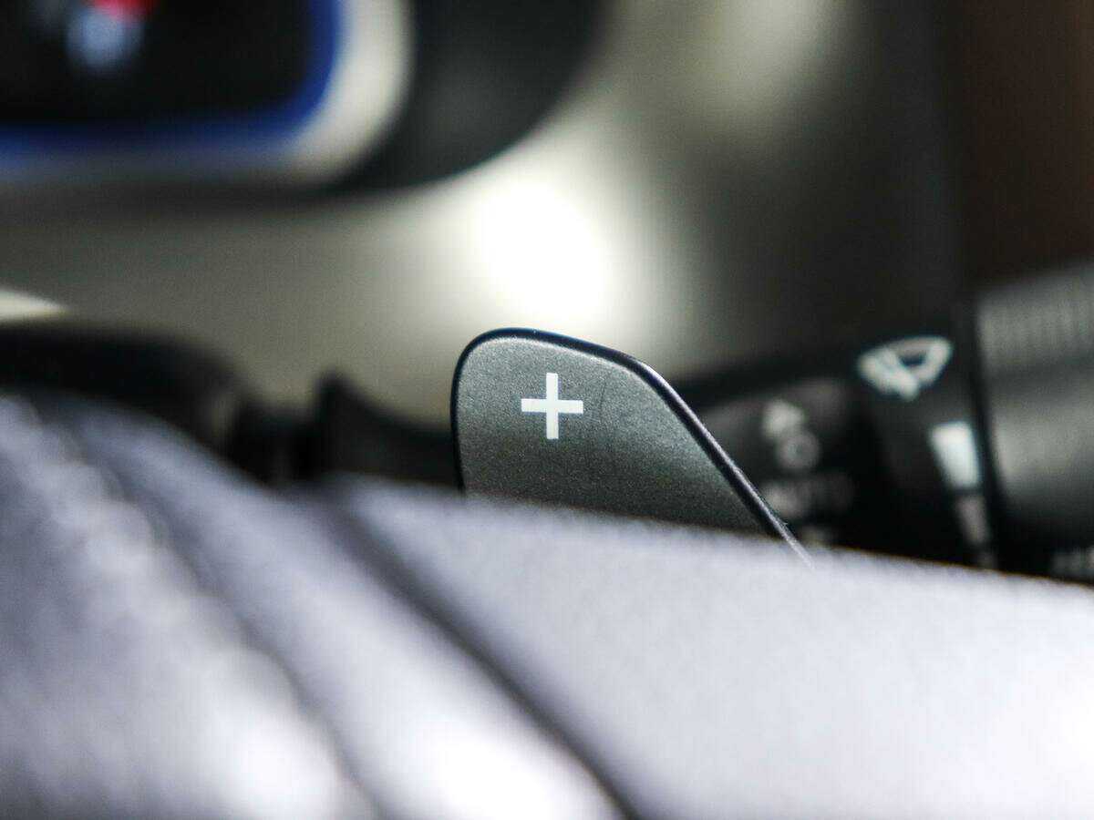 Купить Toyota RAV4 с пробегом. Фото: #15