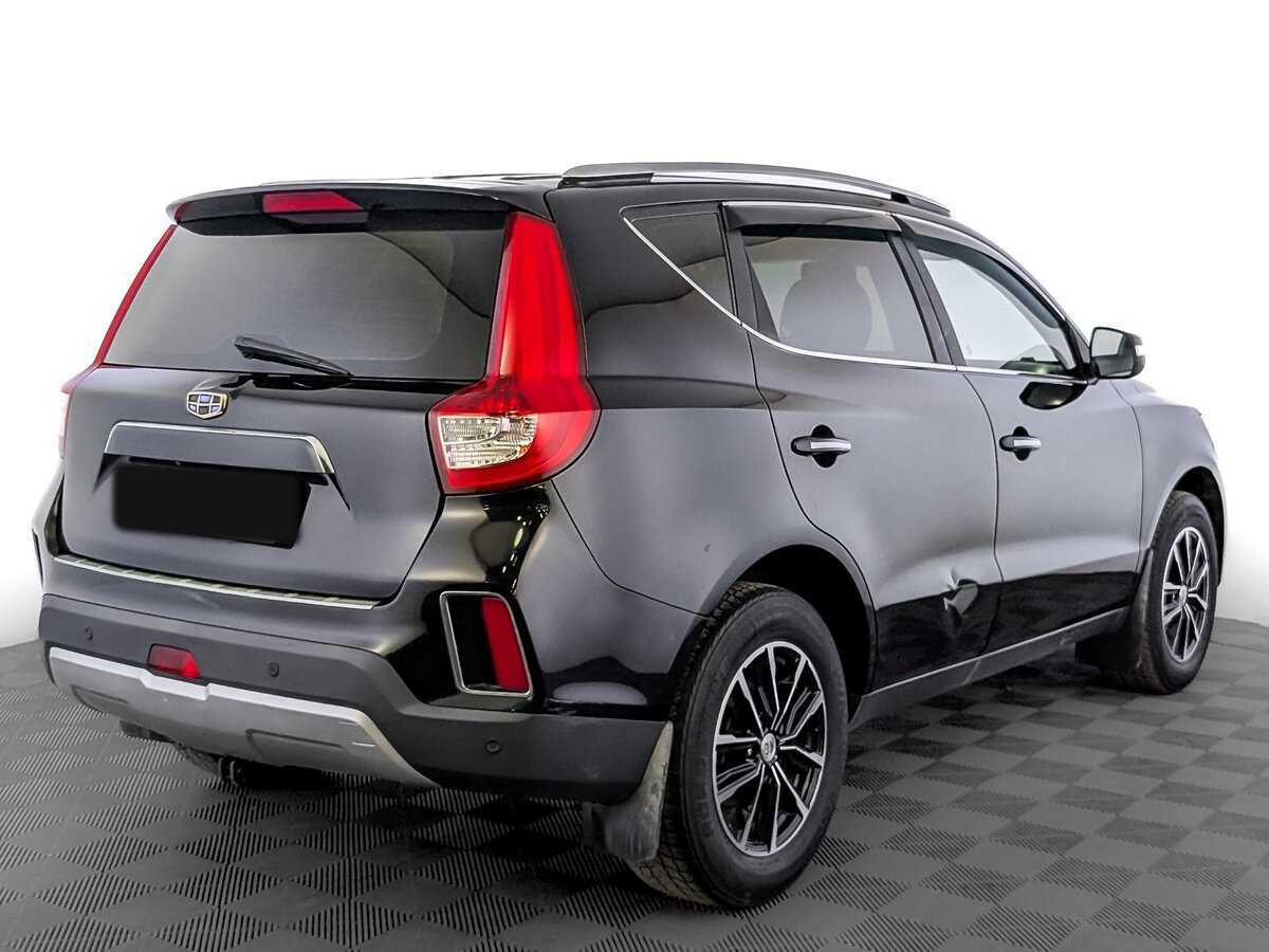 Купить Geely Emgrand X7 с пробегом. Фото: #4