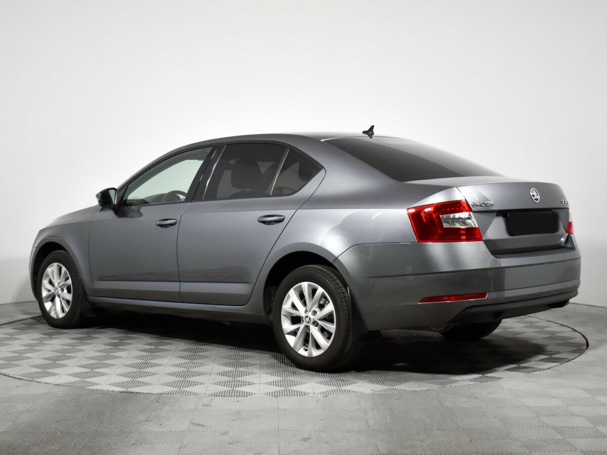Купить Skoda Octavia с пробегом. Фото: #6