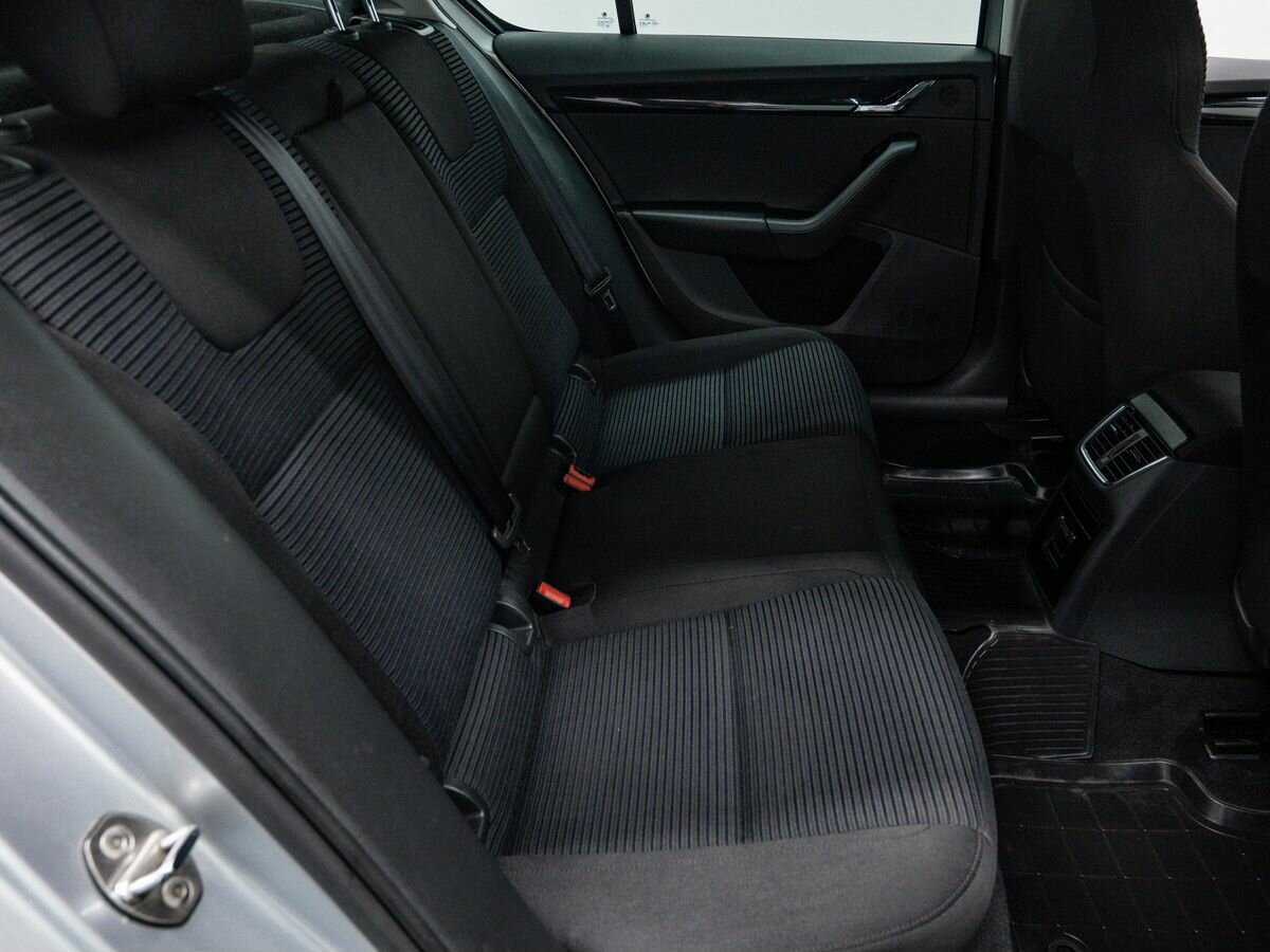 Купить Skoda Octavia с пробегом. Фото: #5