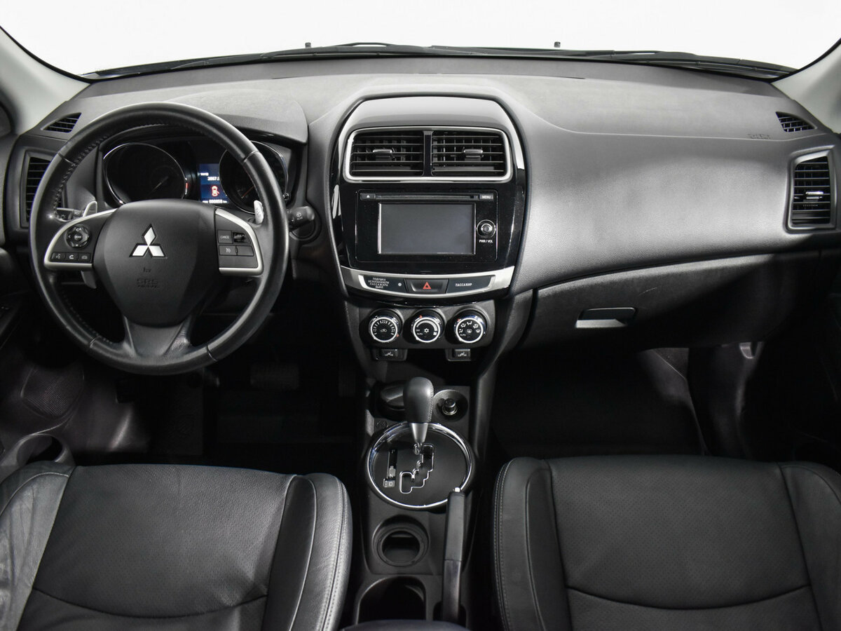 Купить Mitsubishi ASX с пробегом. Фото: #12
