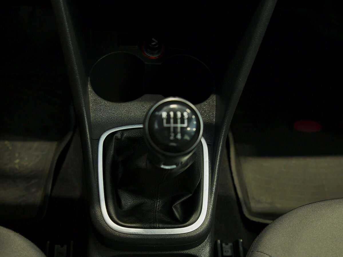 Купить Volkswagen Polo с пробегом. Фото: #7